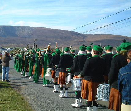 Dooagh Pipe Band facing west towards Craughan